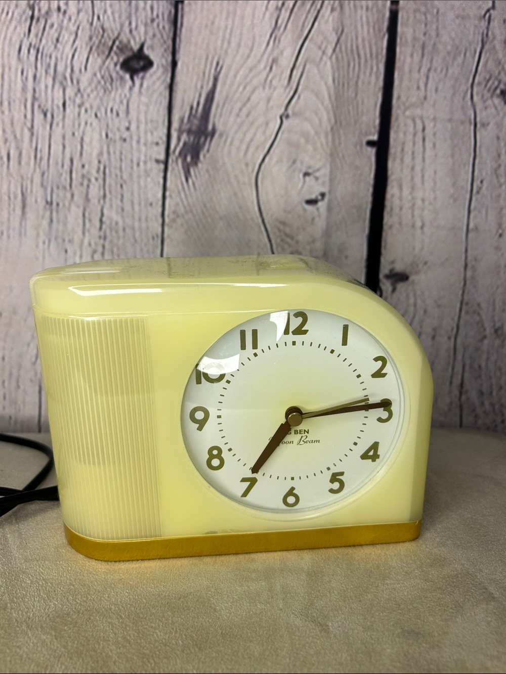 Westclox Big Ben Moonbeam clock flashing alarm snooze model 43000 MCM retro
